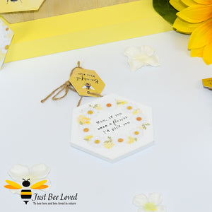 Wooden Mini Gift Signs featuring "Mum, if you were a flower, I'd pick you"  message bee Gifts