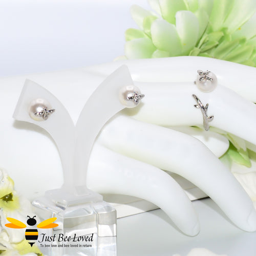 White Pearl & Bee Sterling Silver 925 Stud Earrings & Ring Jewellery Set