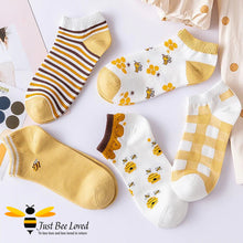 Load image into Gallery viewer, bees, honeycomb &amp; coordinated pattern novelty ankle socks