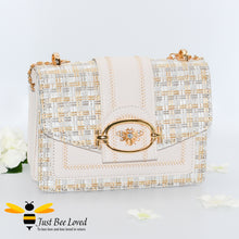 Load image into Gallery viewer, Woven faux leather handbag with gold bee decoration in cream colour