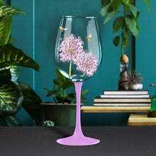 Load image into Gallery viewer, Tall stem wine glass with allium and bumble bees
