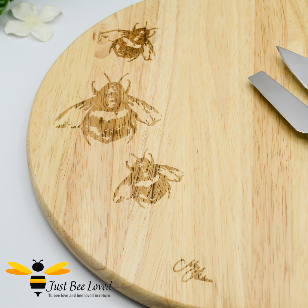 Meg Hawkins round serving cheese board with 2 piece knife set engraved bumble bees detailing