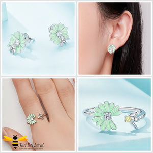 Flower and bee sterling silver 925 stud earrings and matching ring jewellery set