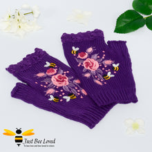 Load image into Gallery viewer, hand-embroidered bees &amp; flowers fingerless woollen mitten gloves in purple colour