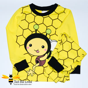 Children's cotton yellow pyjamas with honeycomb pattern and cartoon honey bee