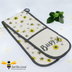 double oven pot holder glove in natural beige featuring an all over bumblebees and daisies design.