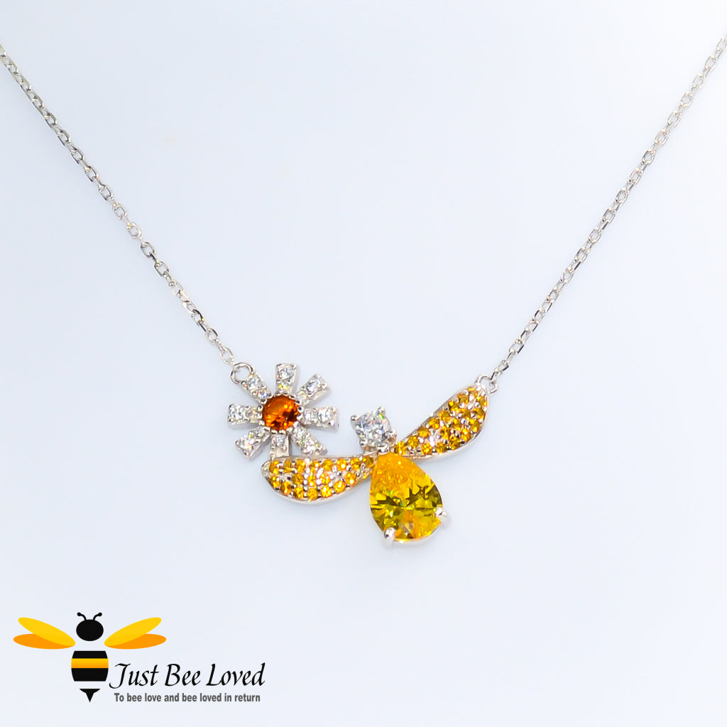 Sterling Silver 925 orange and white crystal Bee & Daisy Pendant Necklace 
