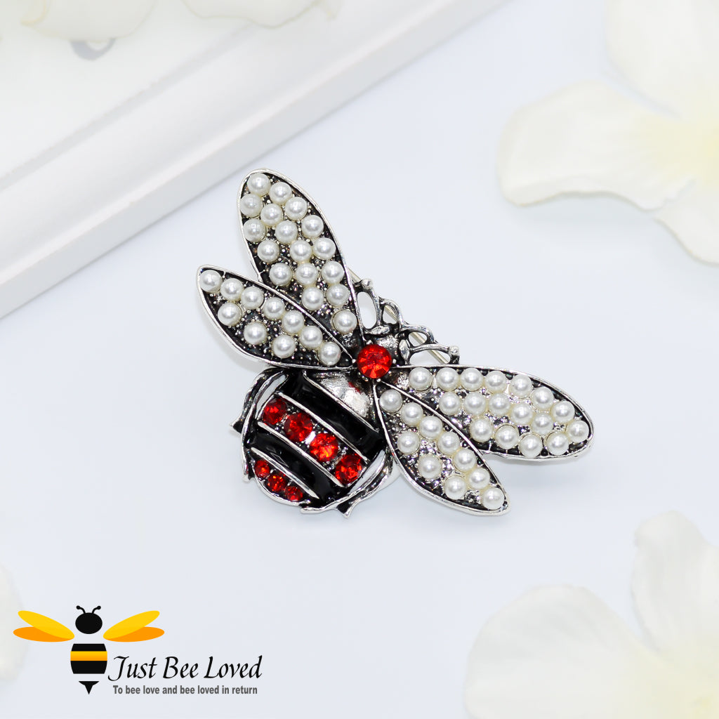 Silver colour Pearl Bee Brooch