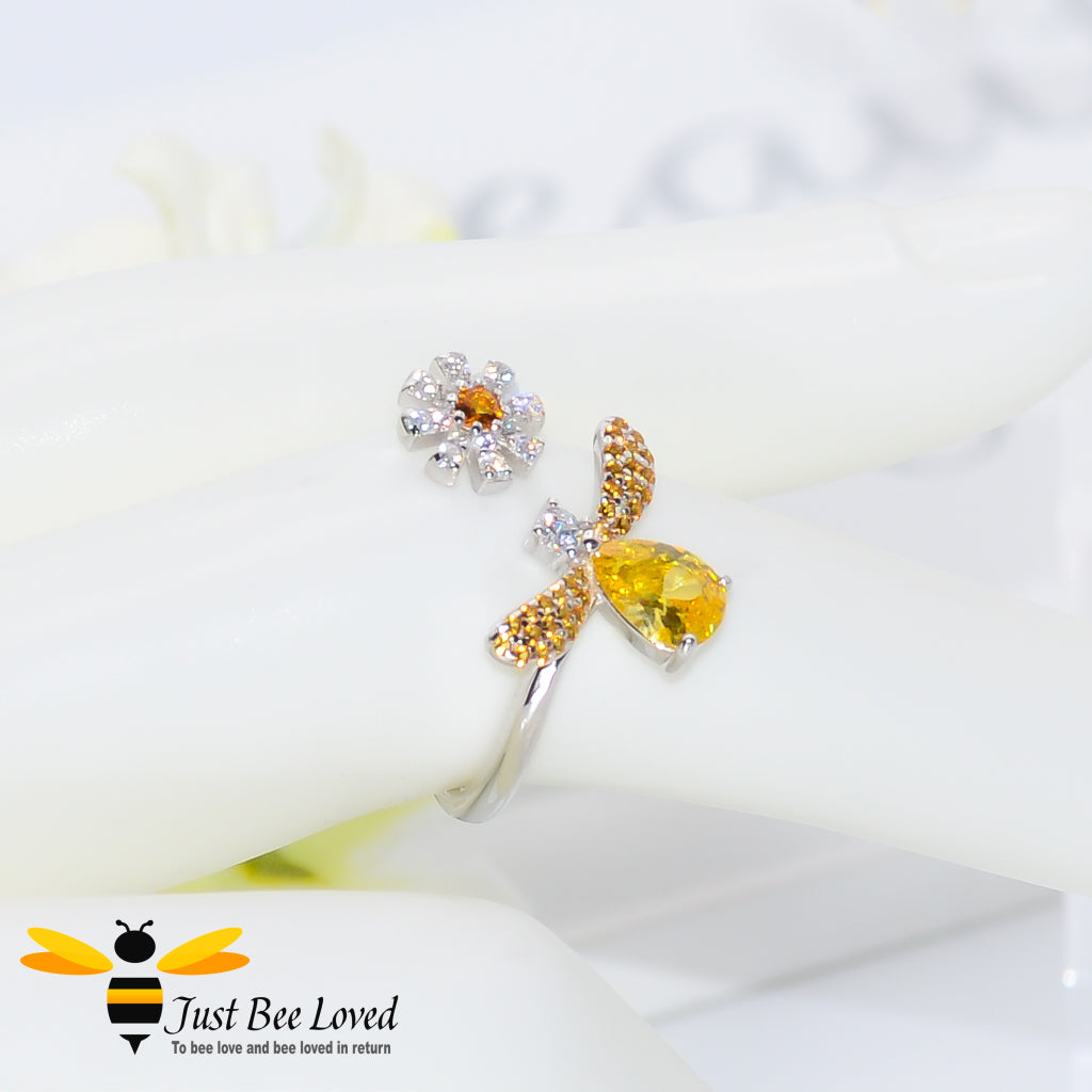 Sterling Silver 925 Bee & Daisy amber crystal open ring.