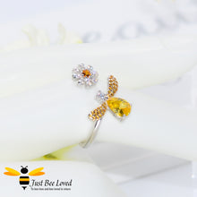 Load image into Gallery viewer, Sterling Silver 925 Bee &amp; Daisy 3-piece Jewellery Set