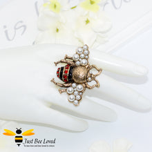 Load image into Gallery viewer, Rhinestone &amp; Pearls Bee Statement Ring Bee Trendy Fashion Jewellery