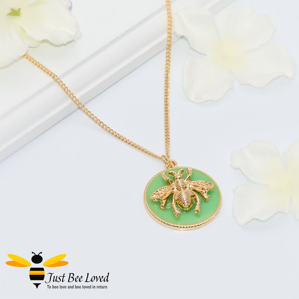 Handmade Glazed Disc Honey Bee Pendant Necklace Bee Trendy Fashion Jewellery