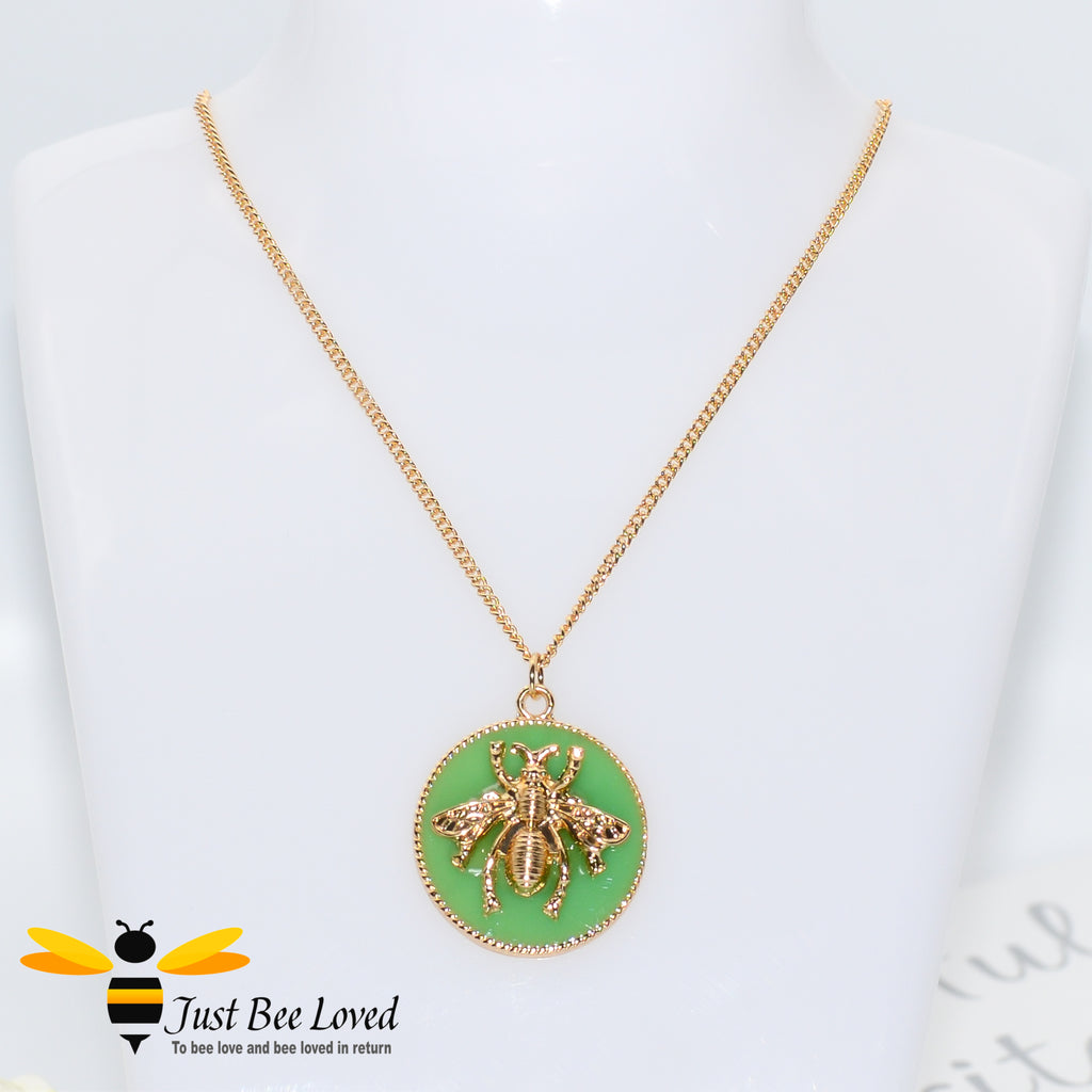 Handmade Glazed Disc Honey Bee Pendant Necklace Bee Trendy Fashion Jewellery