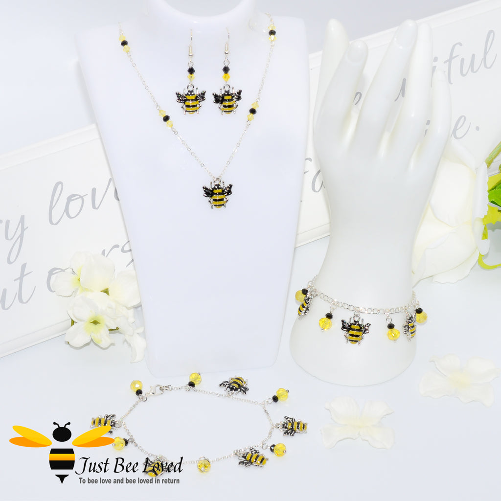 Silver Bee Charms Jewellery Set featuring a Bracelet, Earrings, Necklace and Anklet chain.