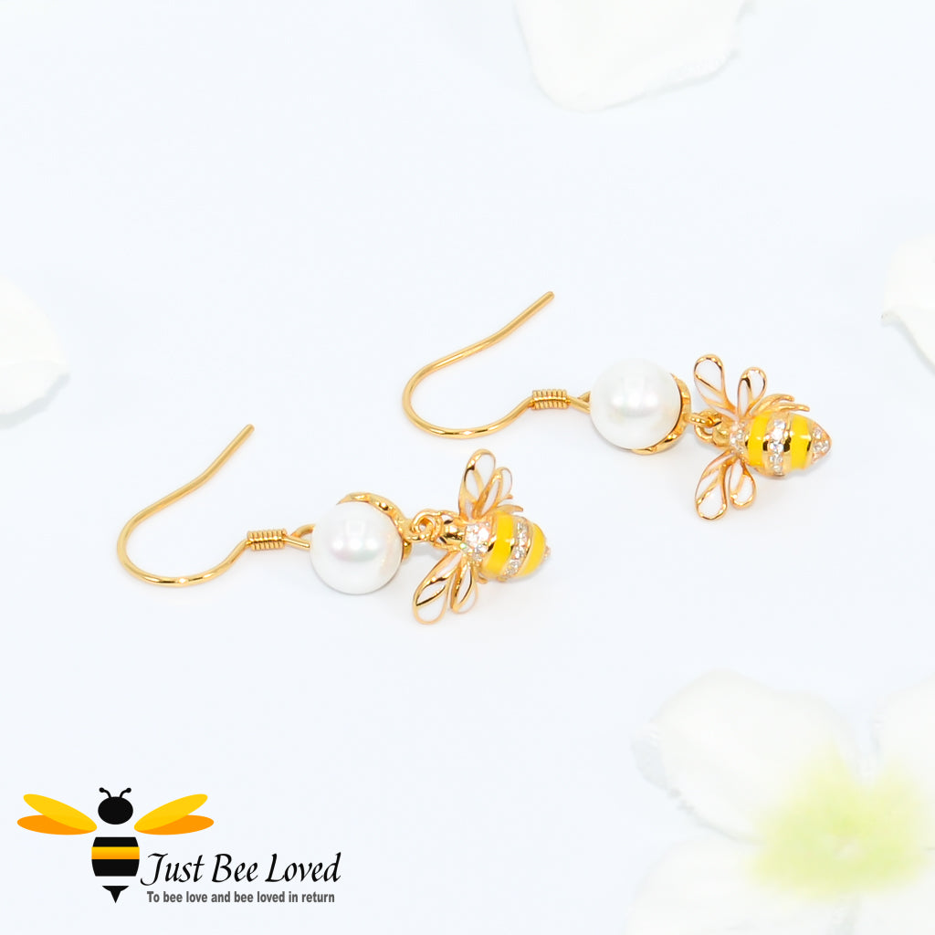 Sterling Silver 925 gold plated Freshwater Pearl & Bee drop earrings