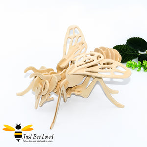 Wooden 3D bee DIY Puzzle model kit