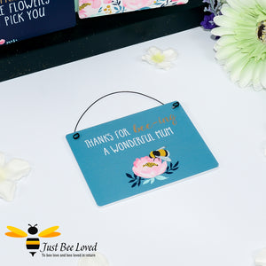 Sentimental wooden mini sign card with bee related message "Thanks for Bee-ing a wonderful mum" and design