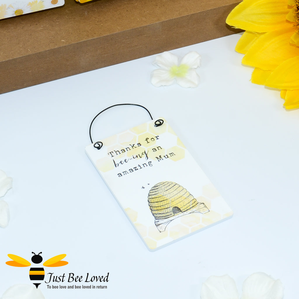 Sentimental wooden mini sign card with beehive illustration and 'Thanks for Bee-ing an amazing Mum' message.